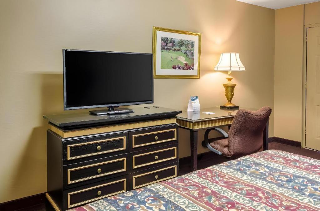 Rodeway Inn Greenville Ngoại thất bức ảnh