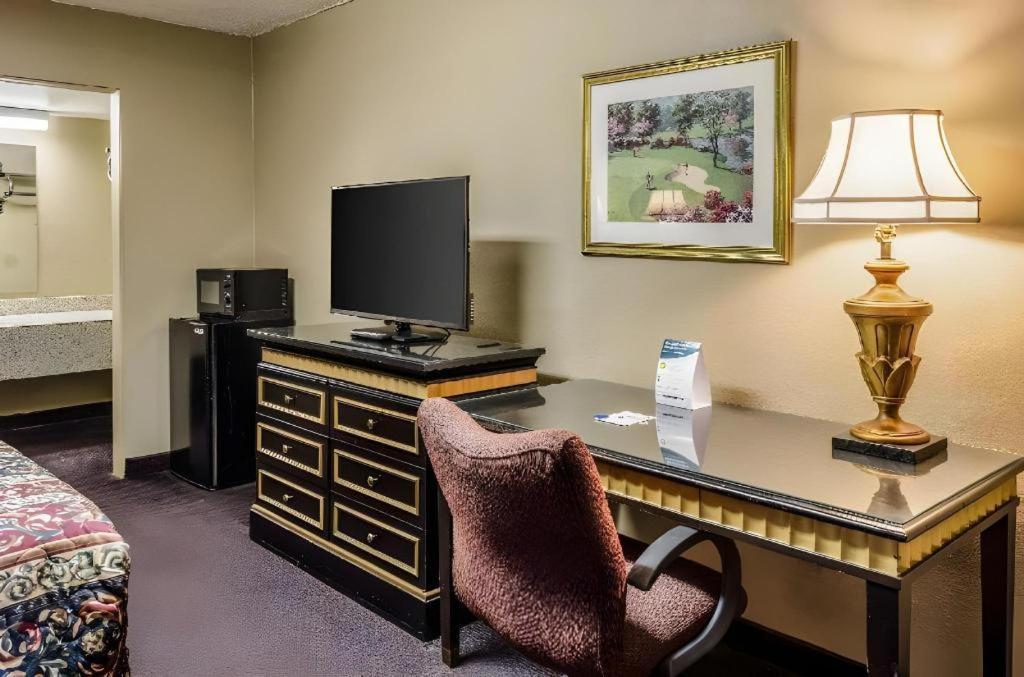 Rodeway Inn Greenville Ngoại thất bức ảnh