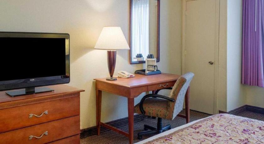 Rodeway Inn Greenville Ngoại thất bức ảnh