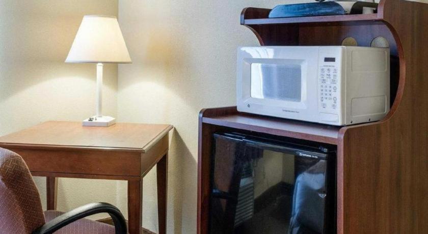 Rodeway Inn Greenville Ngoại thất bức ảnh